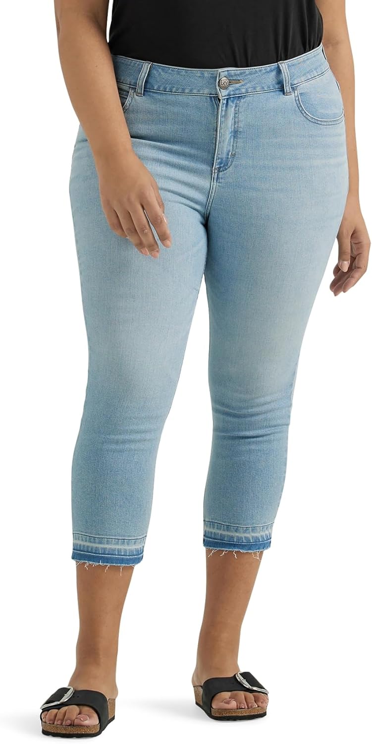 Lee Women's Plus Size Legendary Capri Jeans