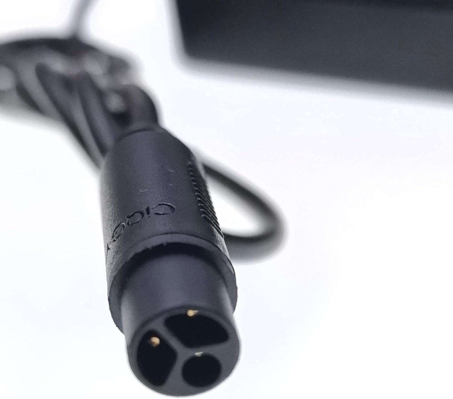Cargador para Patinete Eléctrico Cecotec Bongo X65 Connected, Serie Y65 | Fuente de Alimentación | Cable de Carga Compatible con Bongo 07109 y 07335