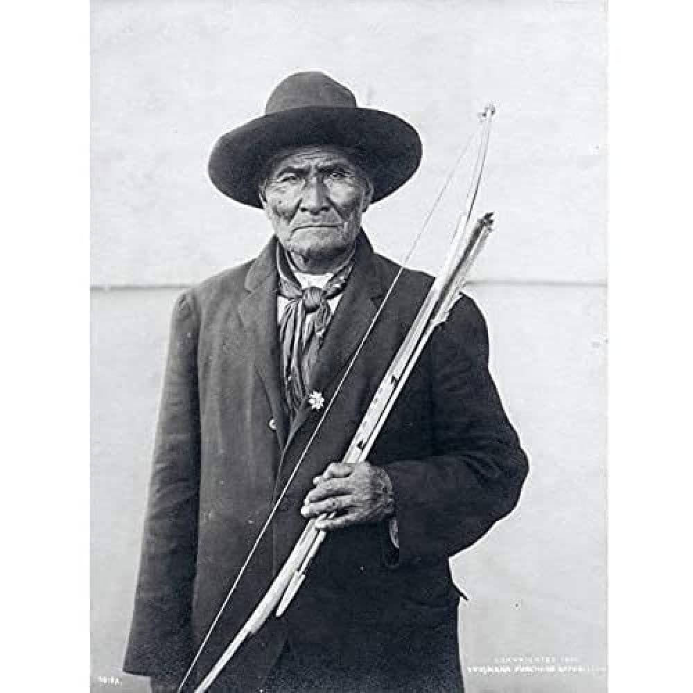Geronimo Apache Chief Native American Vintage BW Photo Art Print Canvas Premium Wall Decor Poster Mural