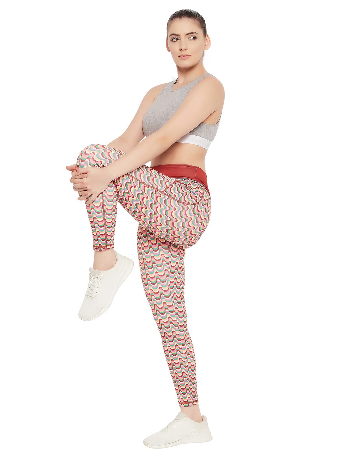 Women's Snug Fit High-Rise Y2K Print Active Tights in Multicolour in Multicolor-image-24