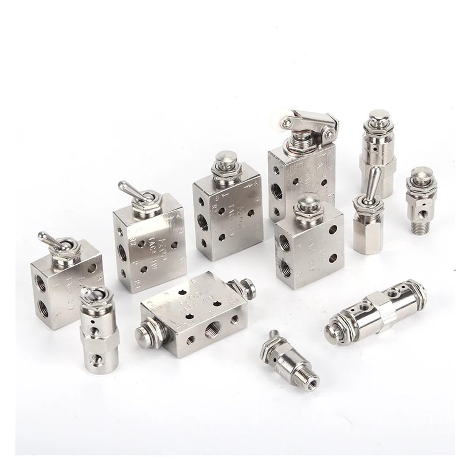 Bouton à bascule TAC-4V pour optimiser vos systèmes pneumatiques industriels