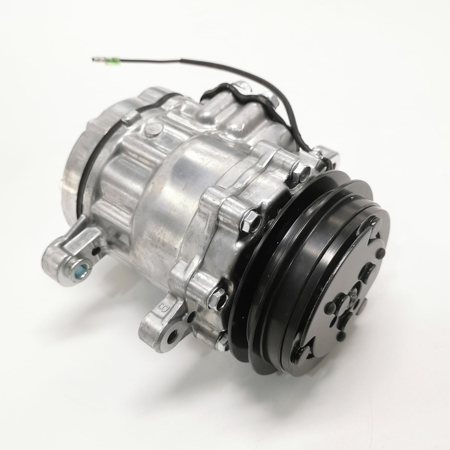 SD7B10 12V A/C Compressor 172B11-18100 for Yanmar Excavator VIO80 VIO82 VIO33 SV100-2B SV100-2A VIO80-1A