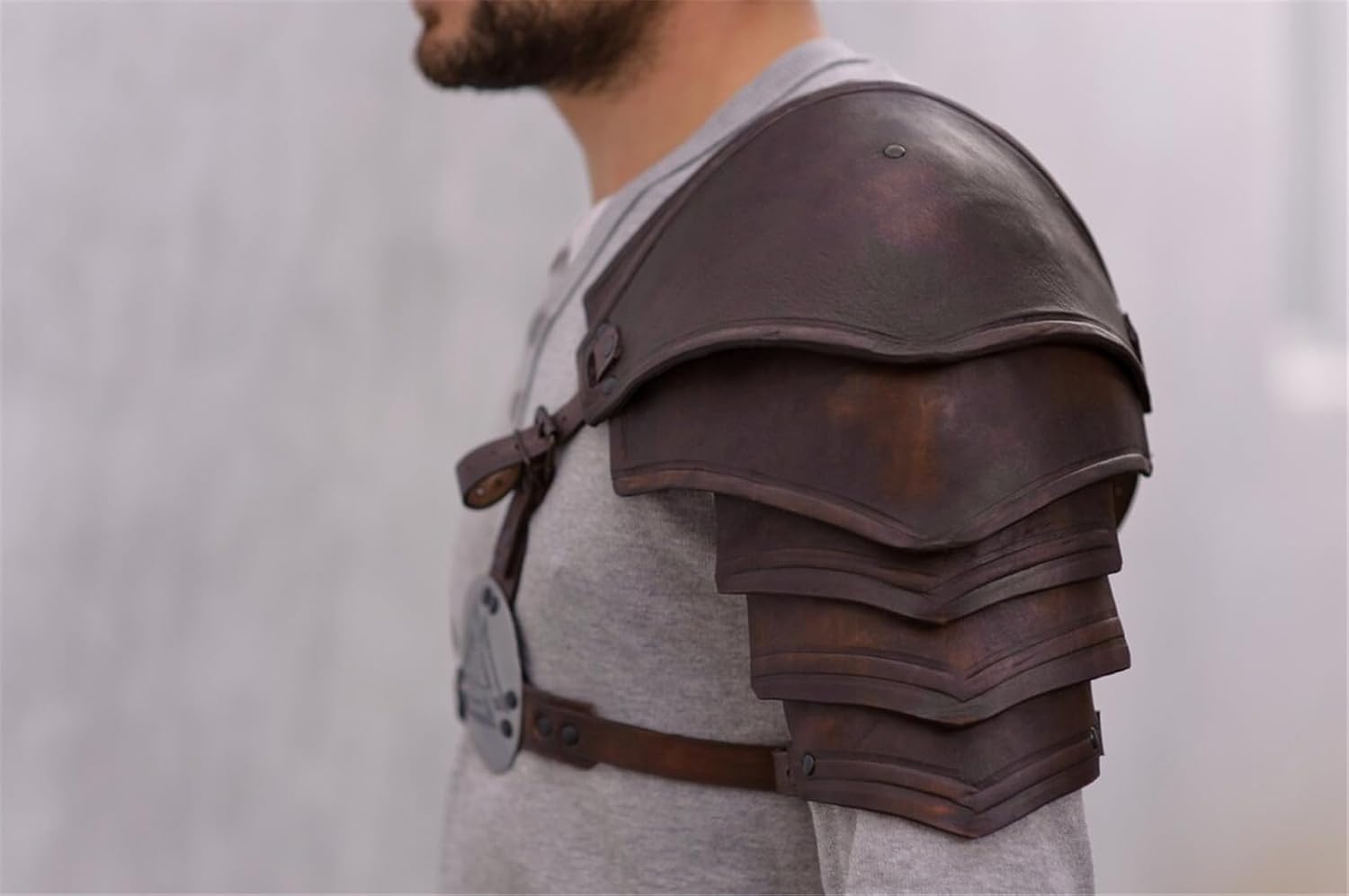 Resnan Medieval Vintage Multi-Layer Leather Studded Shoulder Pads Stage Performance Props Armor for Halloween Cosplay