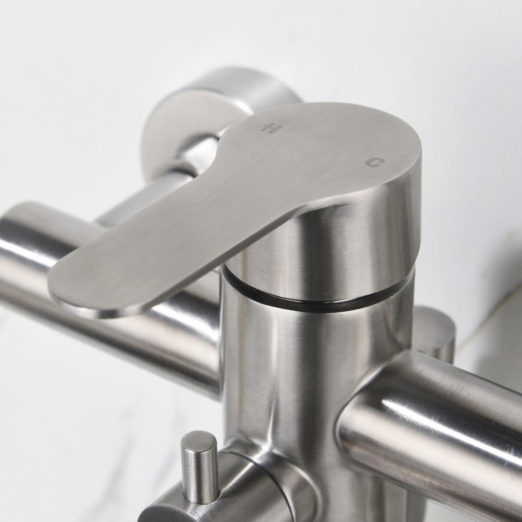 HomeLava Wandkraan voor Keukenkraan Kraan Keuken Wandmontage met Spuitpistool en 2 Waterstraalsoorten 360° draaibare Geborsteld RVS Spoelbakkraan