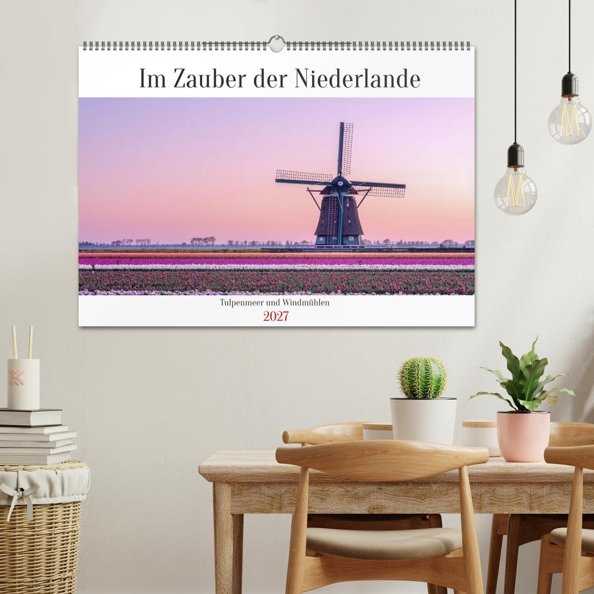 CALVENDO · Im Zauber der Niederlande - Tulpenmeer (Kalender 2027) | DIN A2 Querformat · Wandkalender · Windmühlen · Blütenpracht trifft Mühlenromantik