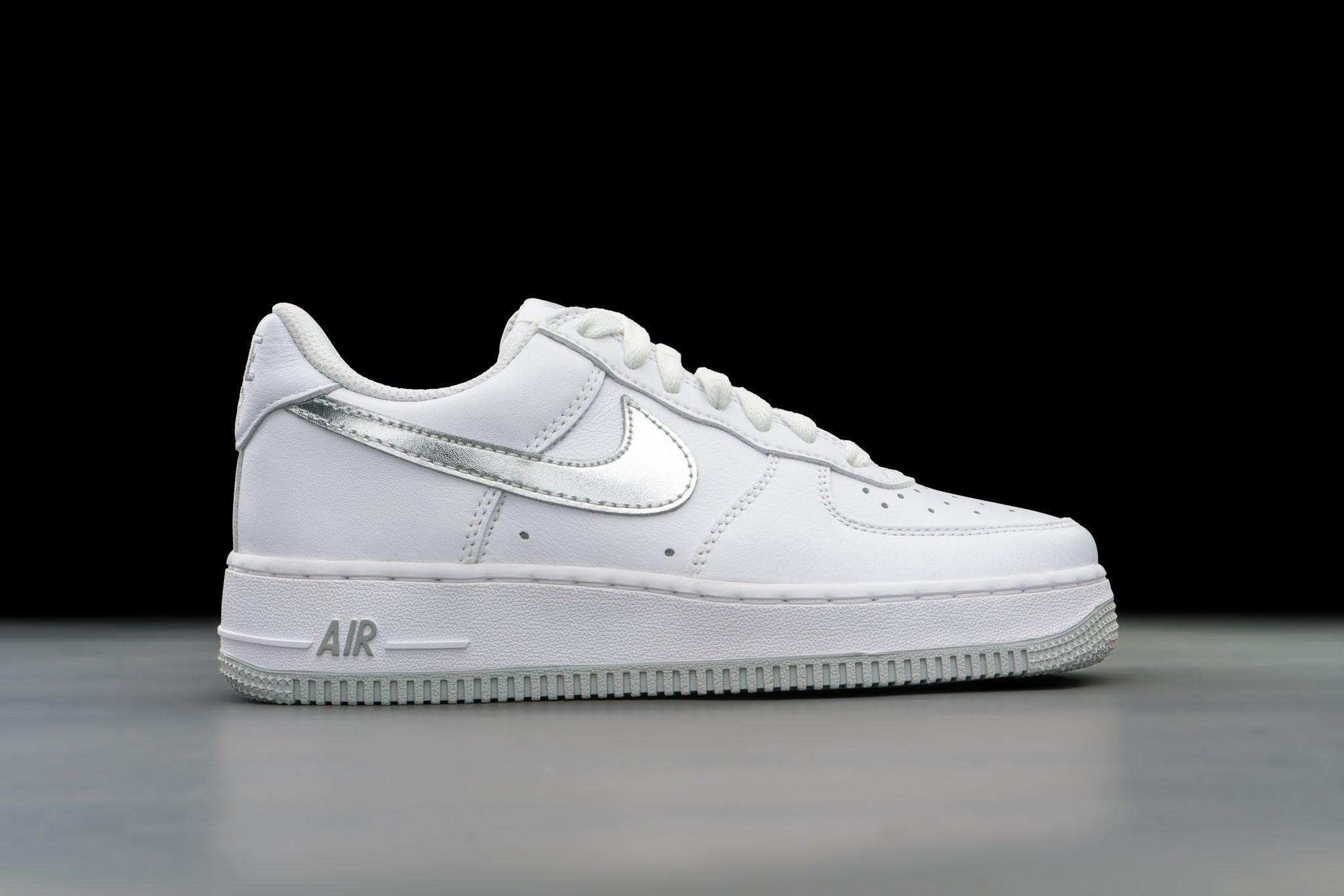 Nike Men's Air Force 1 Low Sneakers