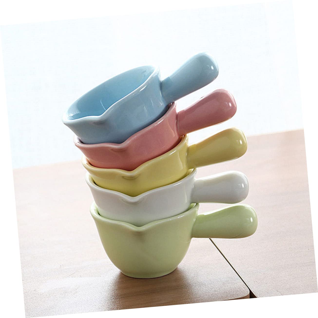 Lot de 5 Petits Pichets à Lait en Céramique 100ml avec Poignée, Design Polyvalent et Bec Unique pour Restaurant ou Café