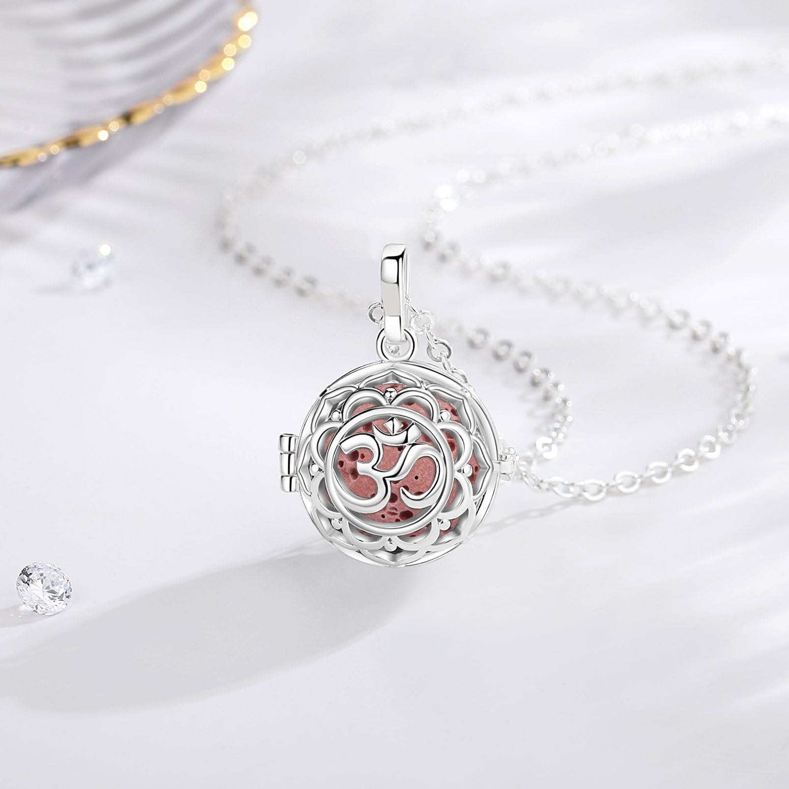 EUDORA Harmony Ball Aromaterapia Collana Donna Diffusione Aroma Collane Donna Aroma Olio Diffusore Ciondolo Gioielli Yoga Regali per Donne Madre con Pietra Lavica 7PCS, 24"