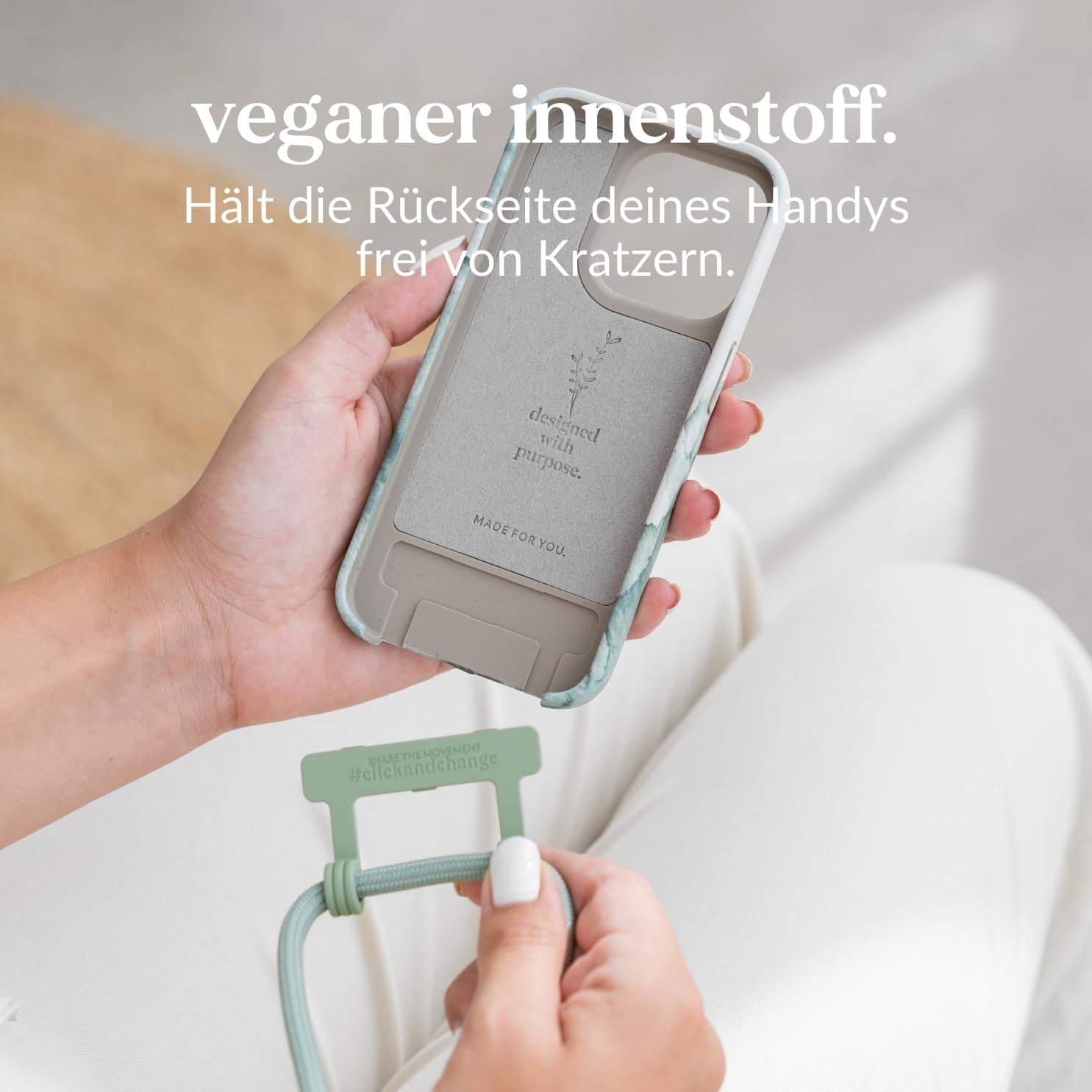 Woodcessories - Change Case, Nachhaltige Handykette abnehmbar kompatibel mit iPhone 16 Pro Hülle mit Band Aqua Green - biologisch abbaubar