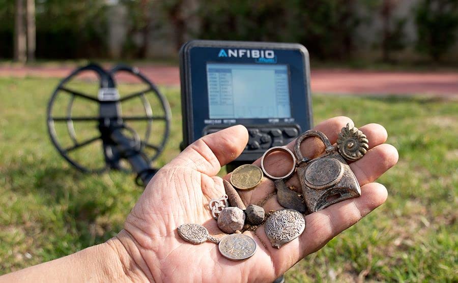 Amazon.co.jp: Nokta Makro 11000611 Anfibio 14 CoinHunter Metal 