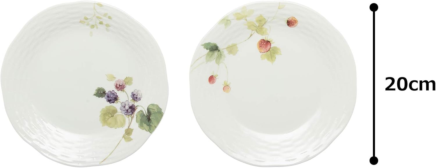 Narumi 96011-23066P Lucy Garden Plate Set, Diameter 7.9 inches (20 cm), Berry Pattern, Set of 2 Patterns, Stylish, Cute, Relief, Wedding Gift, Microwave Warm, Dishwasher Safe, Gift Box Included