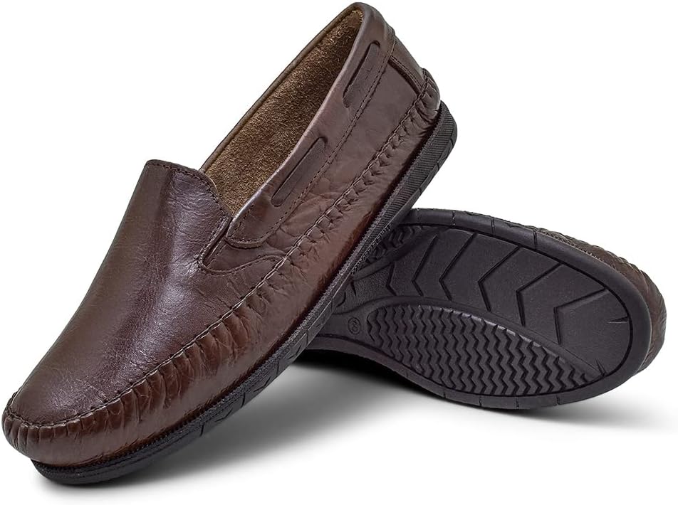 Sapatilha Masculino Mocassim Couro Legitimo em promoção! Veja a oferta e mais achadinhos de Sapatos Hoje é o melhor dia para comprar Sapatilha Masculino Mocassim Couro Legitimo com aquele preço maroto! Promoção! Aproveite a oferta!