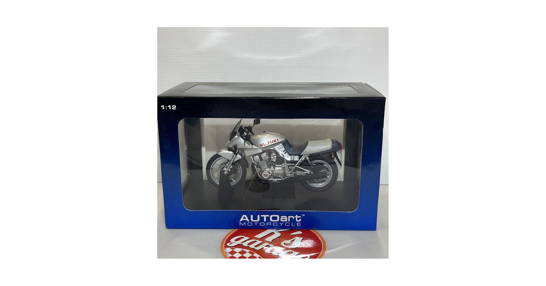 Amazon.co.jp: 1/12 オートアート スズキ カタナ 刀 Suzuki