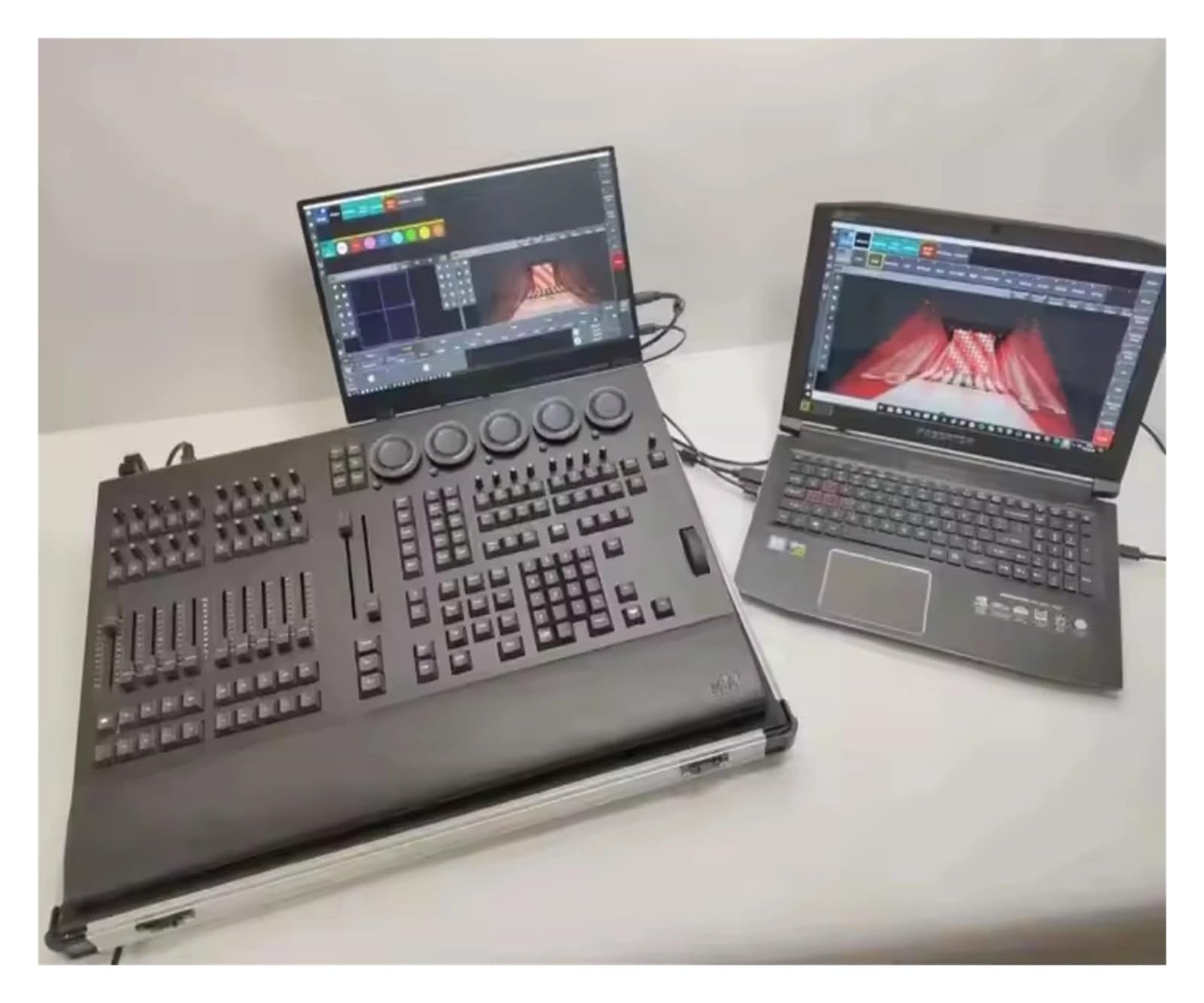 MA3 DMX-Beleuchtungscontroller auf PC-Befehls-Flül-Fader-Flül-Konsole for Moving Head-Strahl-Bühnenbeleuchtung,Präzise Steuerung