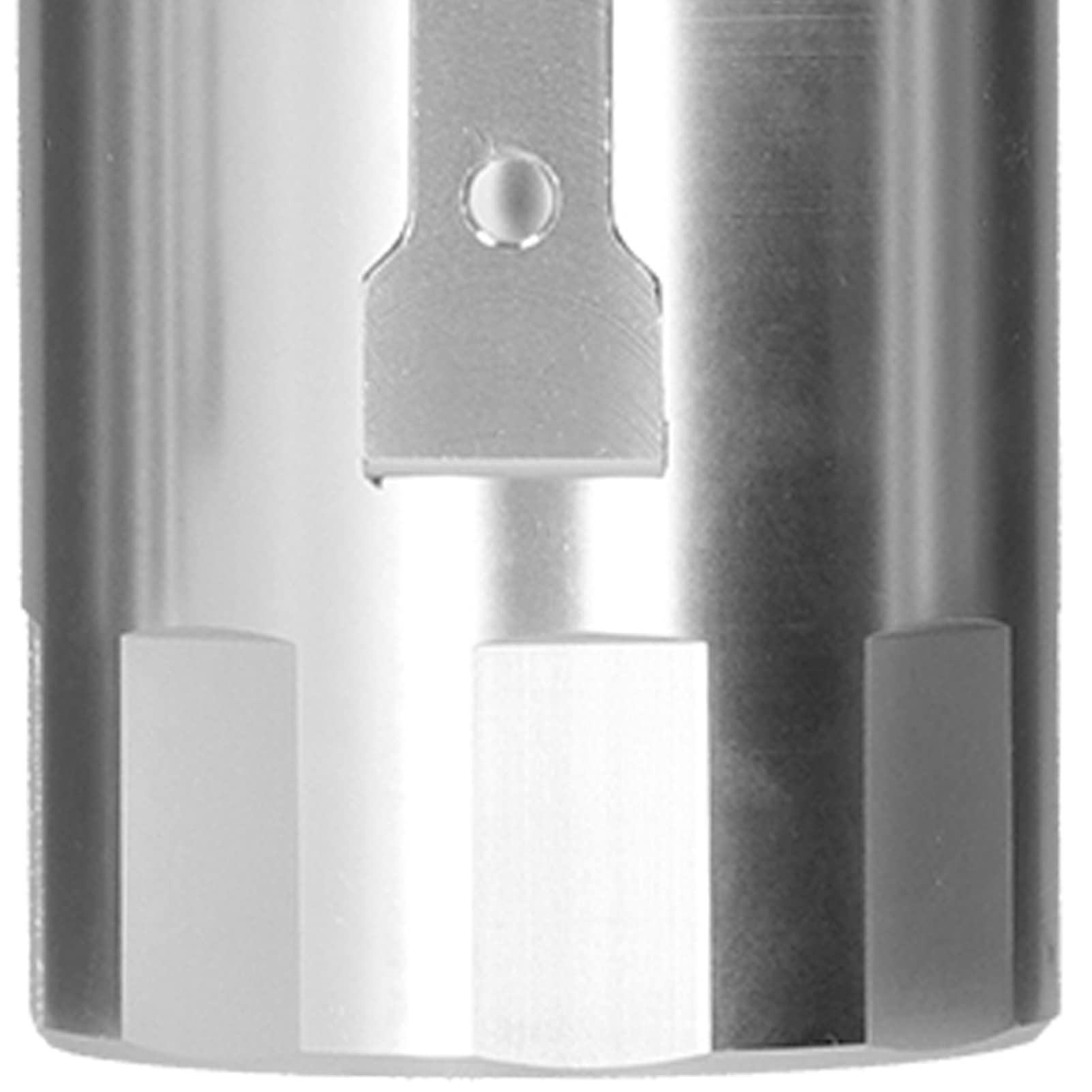 Réservoir D'huile de Voiture, Réservoir de Reniflard de Bidon de Récupération D'huile Automatique Universel avec Pièces de Montage en Alliage D'aluminium (SILVER)