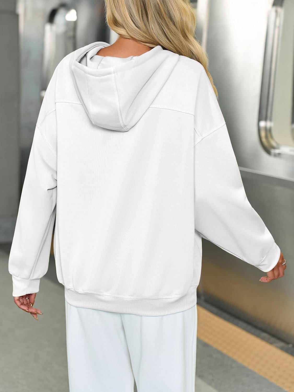 Fisoew Womens Casual Oversized Hoodies Loose Fit Long Sleeve Drawstring Pullover Hooded Sweatshirts 2025 Fall Winter Outfits - Image 4