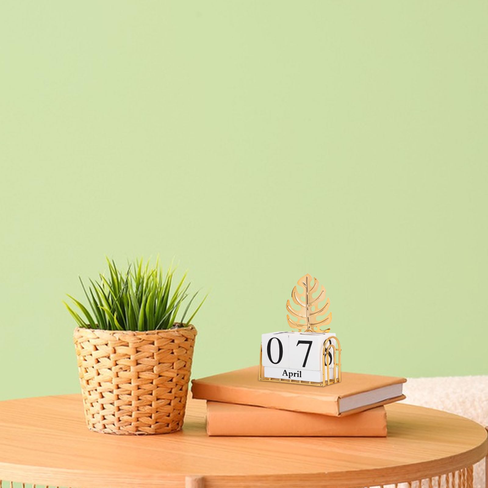 MAGICLULU Calendario Perpetuo da Tavolo in Legno e Ferro Decorazione Oro, Supporto per Calendario da Tavolo, per Uffici e Caffè Stile Decorativo Elegante