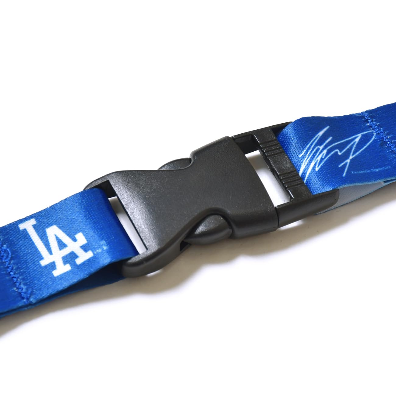 ドジャース大谷ペナントとネックストラップ ドジャース大谷ペナントとネックストラップ ロサンゼルス・ドジャース