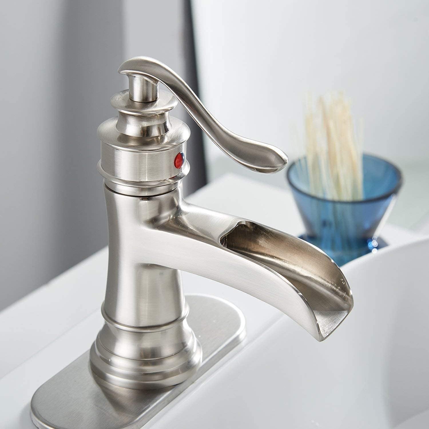 Kitchen Sink Faucet with Pull Out Sprayer 3 Spray Modes Brushed Nickel Single Handle Singe Lever Bundle Bathroom Faucet Waterfall Single Handle Single Hole Lavatory Faucet