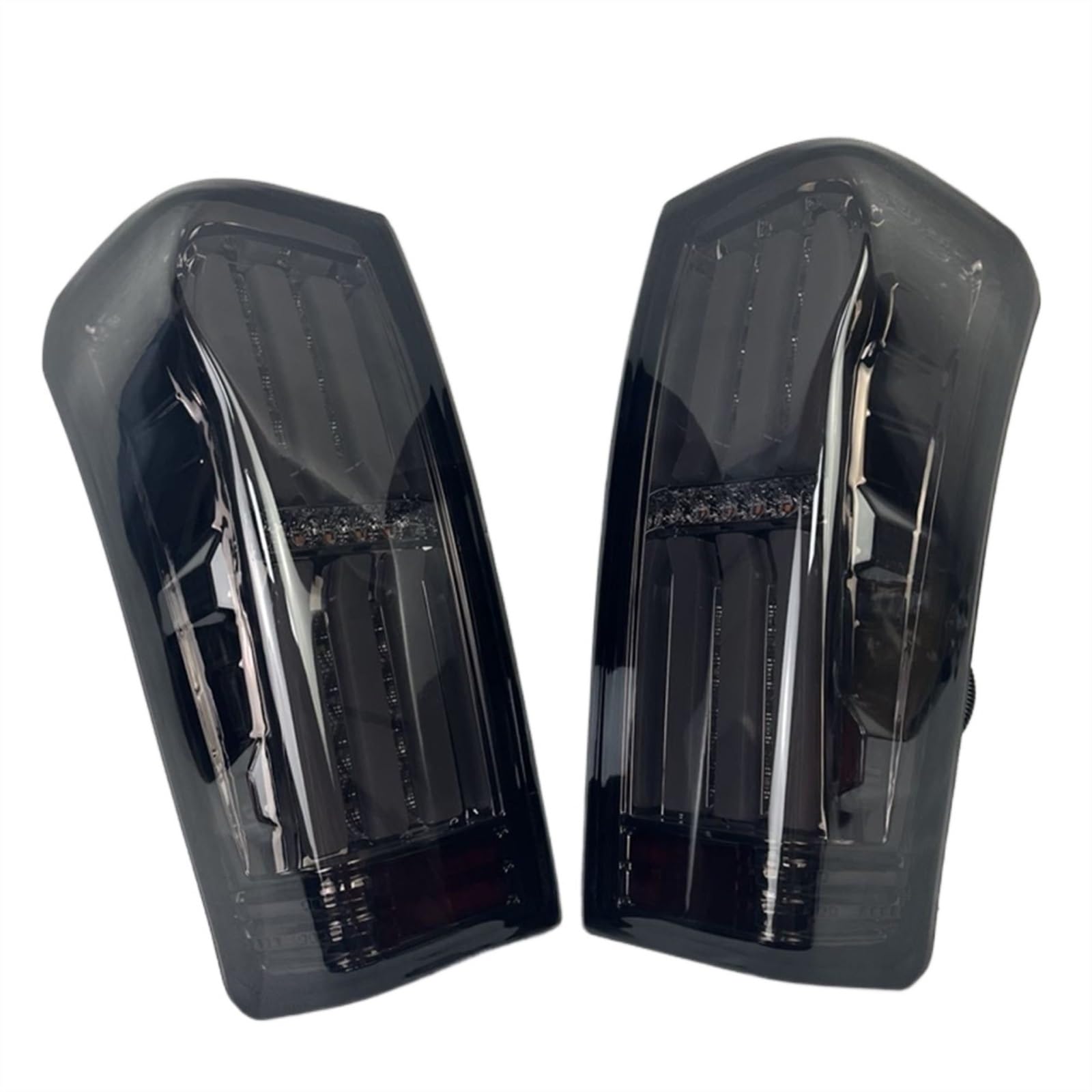 Feu arrière pour Isuzu D-Max 2012-2019 avec clignotant dynamique LED - 7