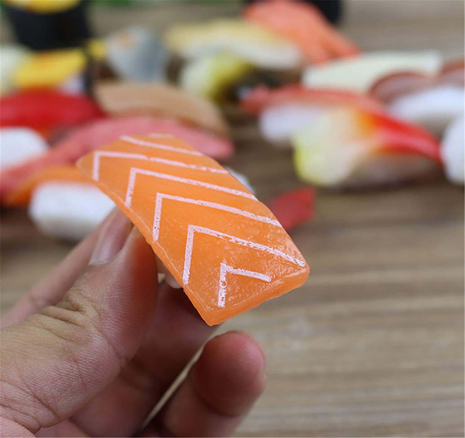 Sushi Artificial De Decoración – 12 Piezas Realistas De Nigiri Y Onigiri, Para Fiestas, Maquetas O Fotografía