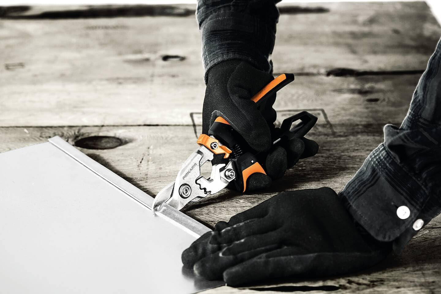 Fiskars Bulldog PowerGear Tijeras cortachapas 23,2 cm Negro Naranja