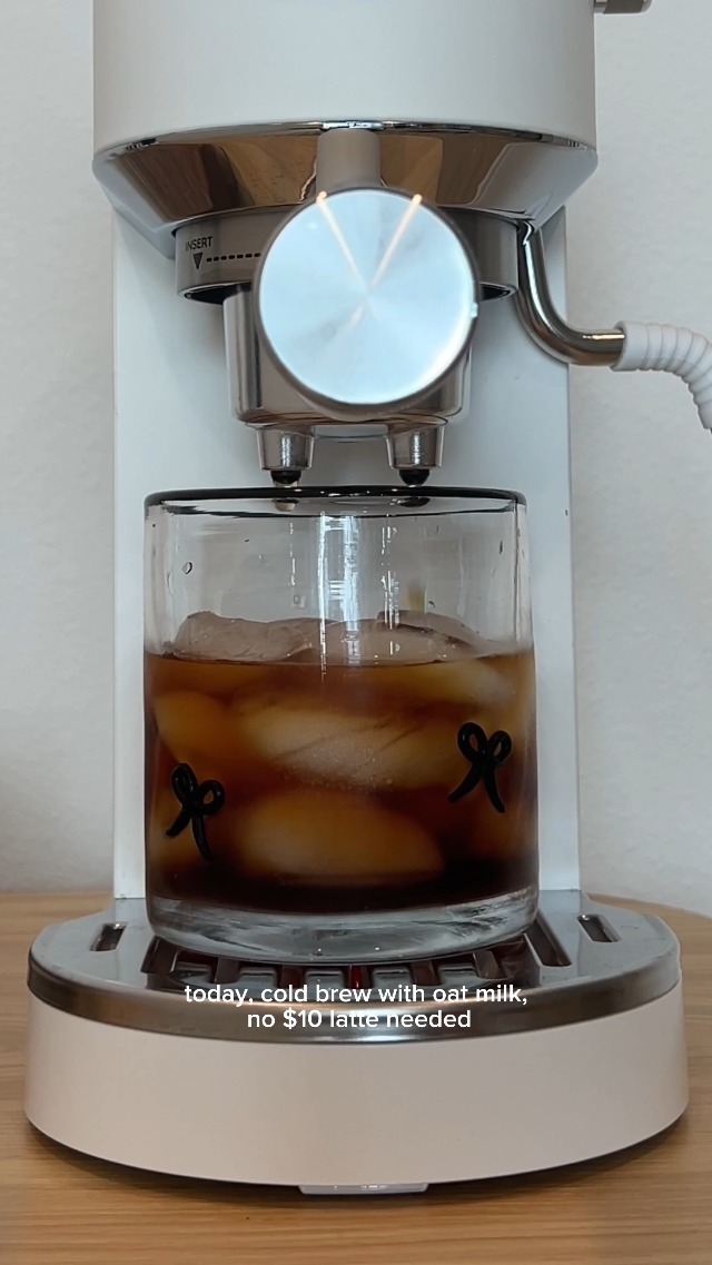 Amazon.com: De'Longhi Dedica Duo Compact Espresso Machine - Cold