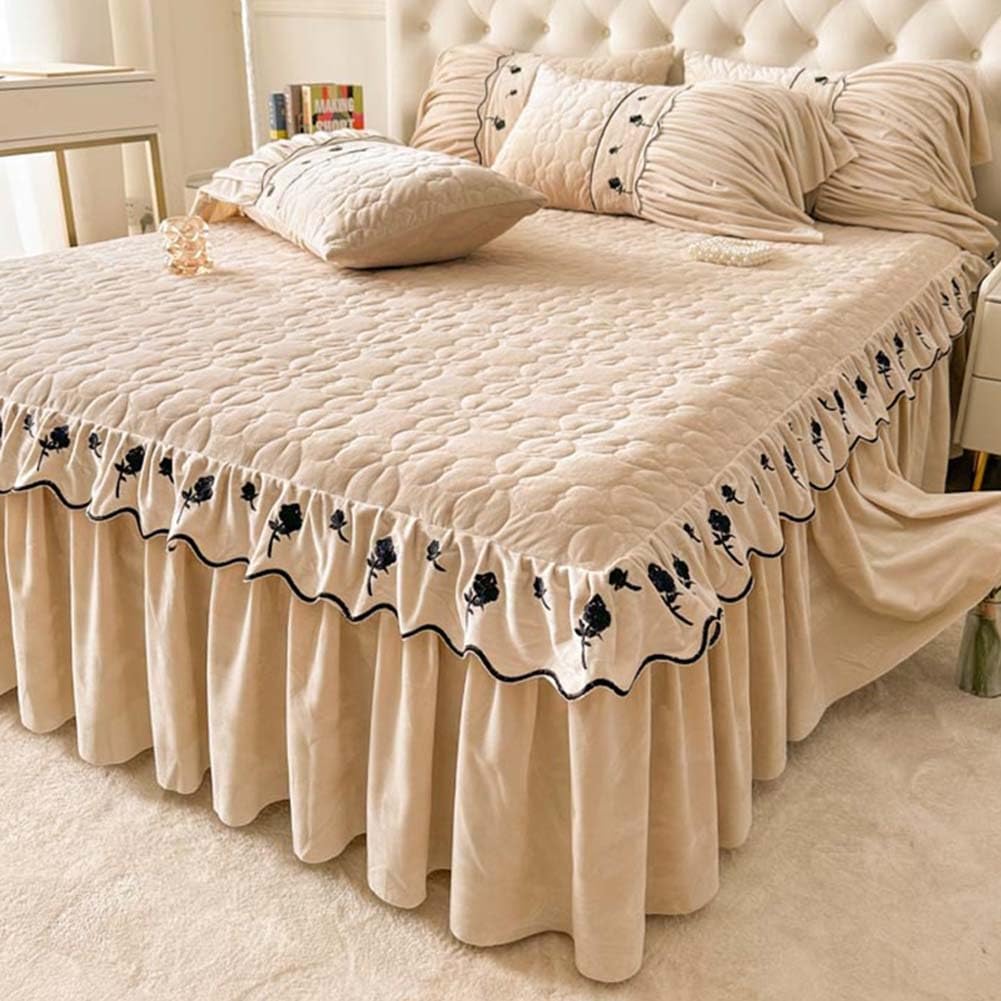 Couvre-lit à volants chic King Size avec drap et finitions plissées soignées