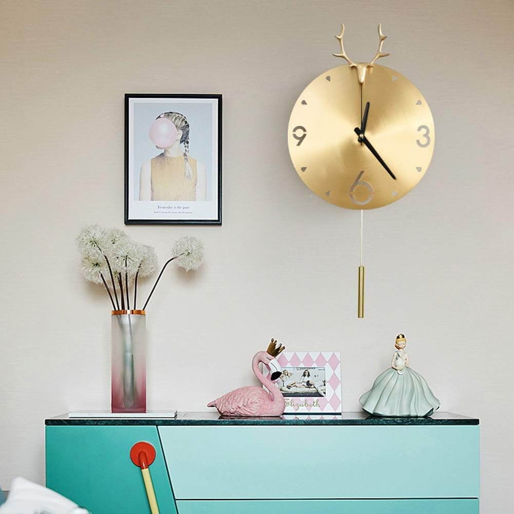 Wall Clock Golden Antlers Simple European Hollow Digital Copper Creative Living Room Bedroom Hotel Corridor Wall Decoration Wall Clock 36 * 45 (cm)