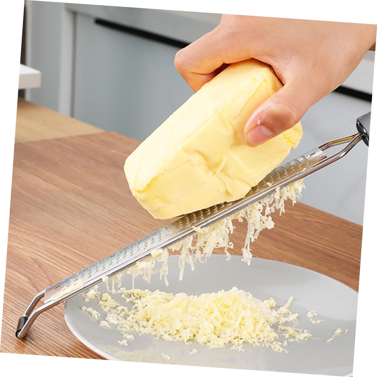 PRETYZOOM 2sets Stainless Steel Cheese Grater with Protective Cover Versatile Grater for Lemon Chocolate Vegetables and Cheese Compact Kitchen Tool for Effortless Slicing