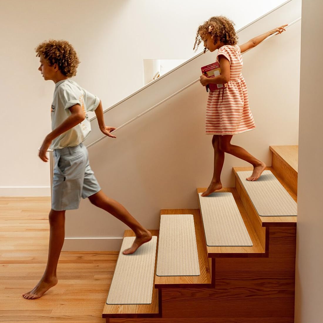 Alfombra para escalones, 15 unidades, autoadhesiva, para interior, lavable a máquina, antideslizante, recortable, reutilizable para proteger mascotas, personas mayores y niños (beige)