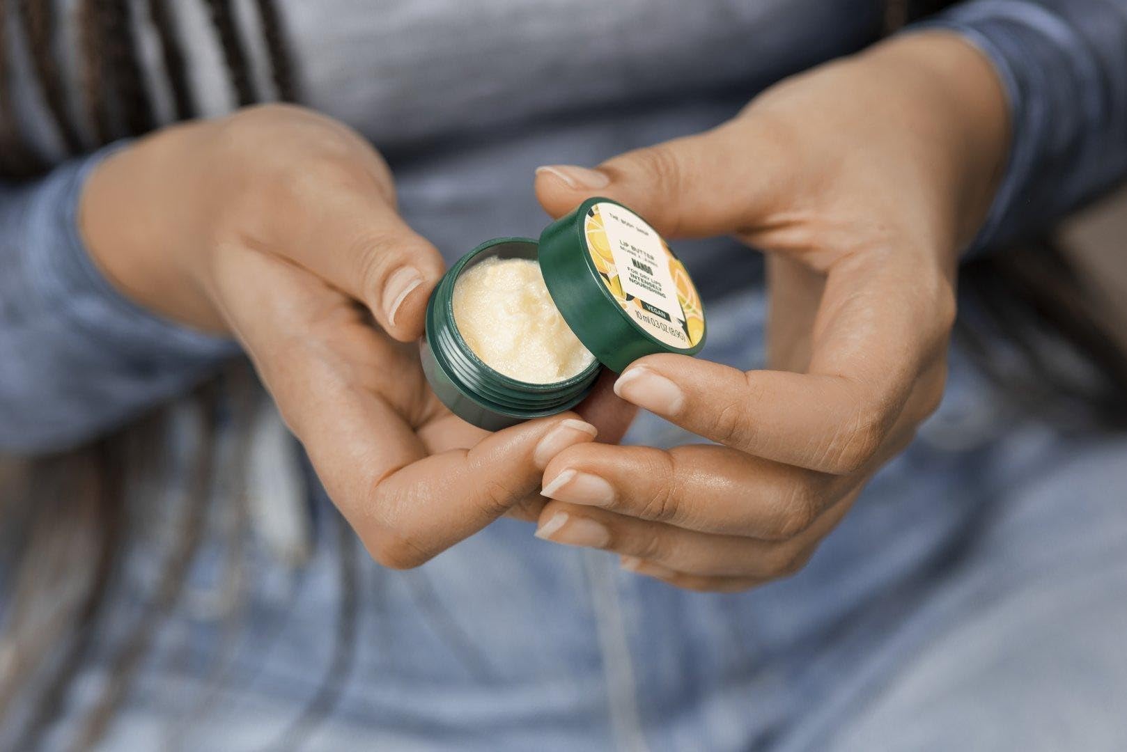 The Body Shop Lip Butter - Dry Lips -5 The Body Shop Lip Butter - Dry Lips -5