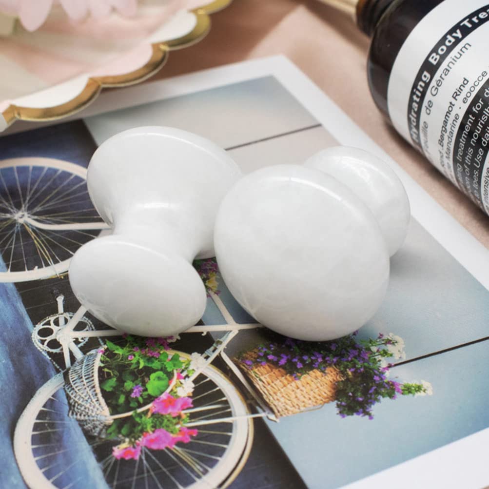 OSALADI Pierre De Massage En Jade Champignon 2 Pièces Masseur Visage Et Corps Pour Gua Sha Massage Du Cou Et Dos Accessoire De Soin De Peau Quotidien Pour Hommes Et Femmes