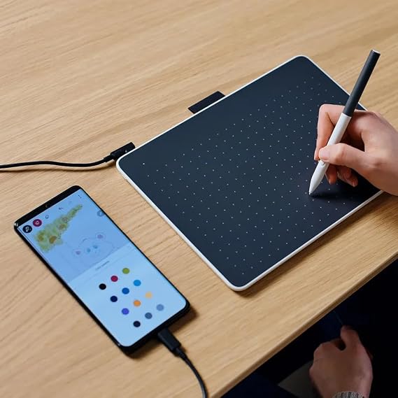 Wacom One M kalem tableti, pilsiz EMR kalem, Bluetooth bağlantısı, Windows, Mac, Chromebook ve Android için – yaratıcı yeni başlayanlar için mükemmel, dijital çizim