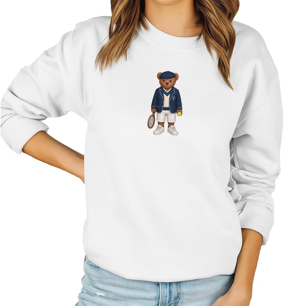 Studio 9Thirty3 Tennis Bear Graphic Sweatshirt – Preppy Teddy Club Women’s Crewneck Sweatshirt, Cozy Unisex Fit Court Style