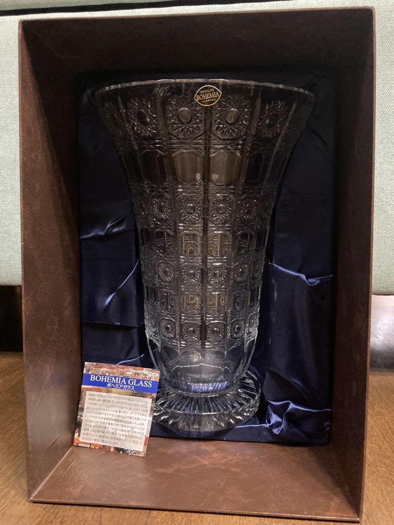 BOHEMIA ボヘミアクリスタル 花瓶 クリスタル ブランドBOX入り 花器