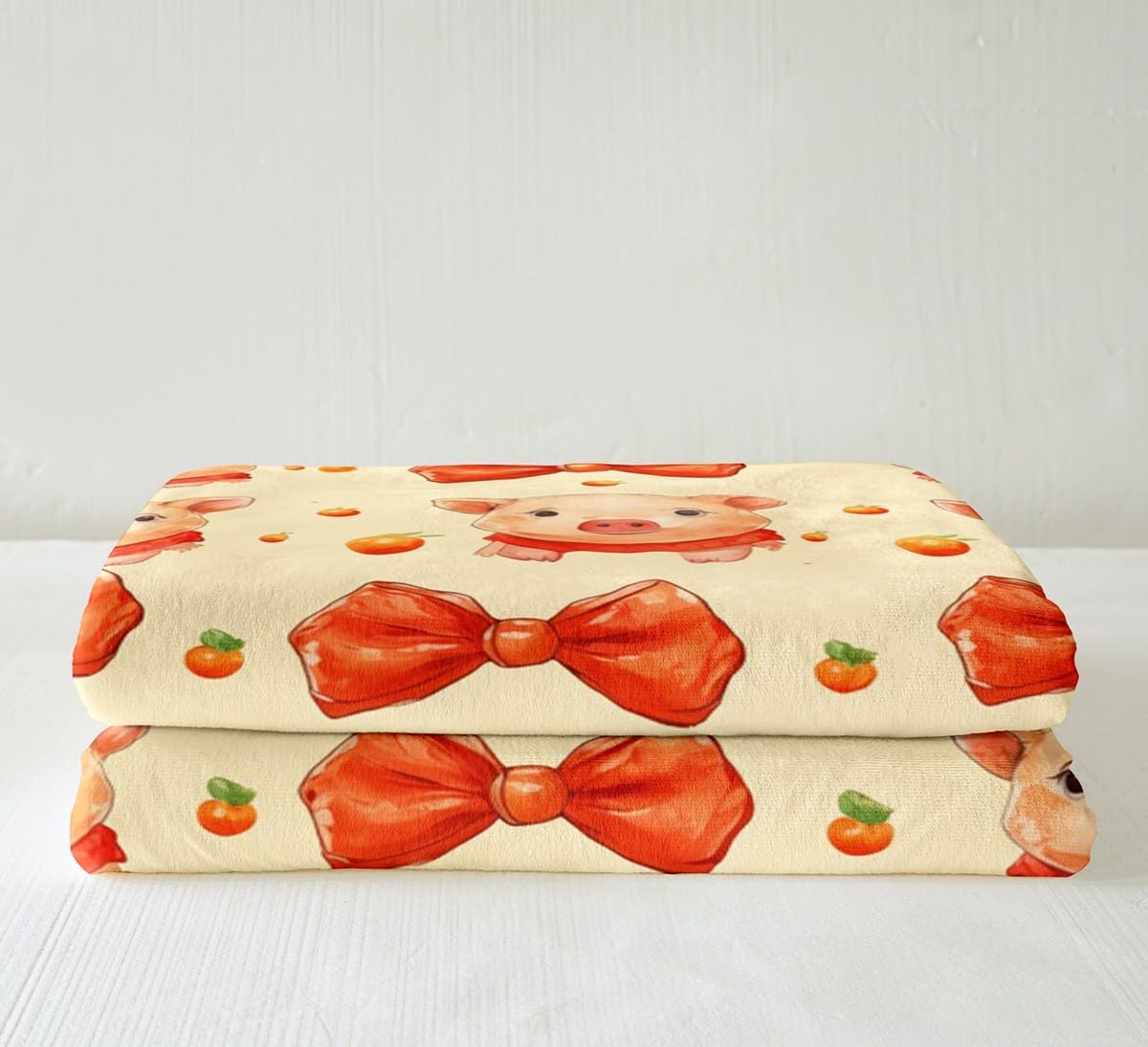Feelyou Cartoon Pig Sherpa Blanket for Kids Red Bowknot Plush Blanket for Bed Sofa Couch Cute Farm Animal Sherpa Blanket Kawaii Fuzzy Blanket Queen 90"x90"