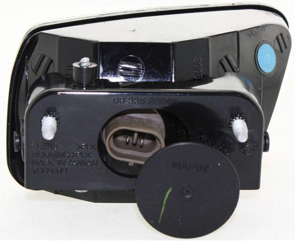 CarLights360 For Chevy Trailblazer Fog Light 2002-2009 Driver Side Replacement For GM2592123 | 15175700