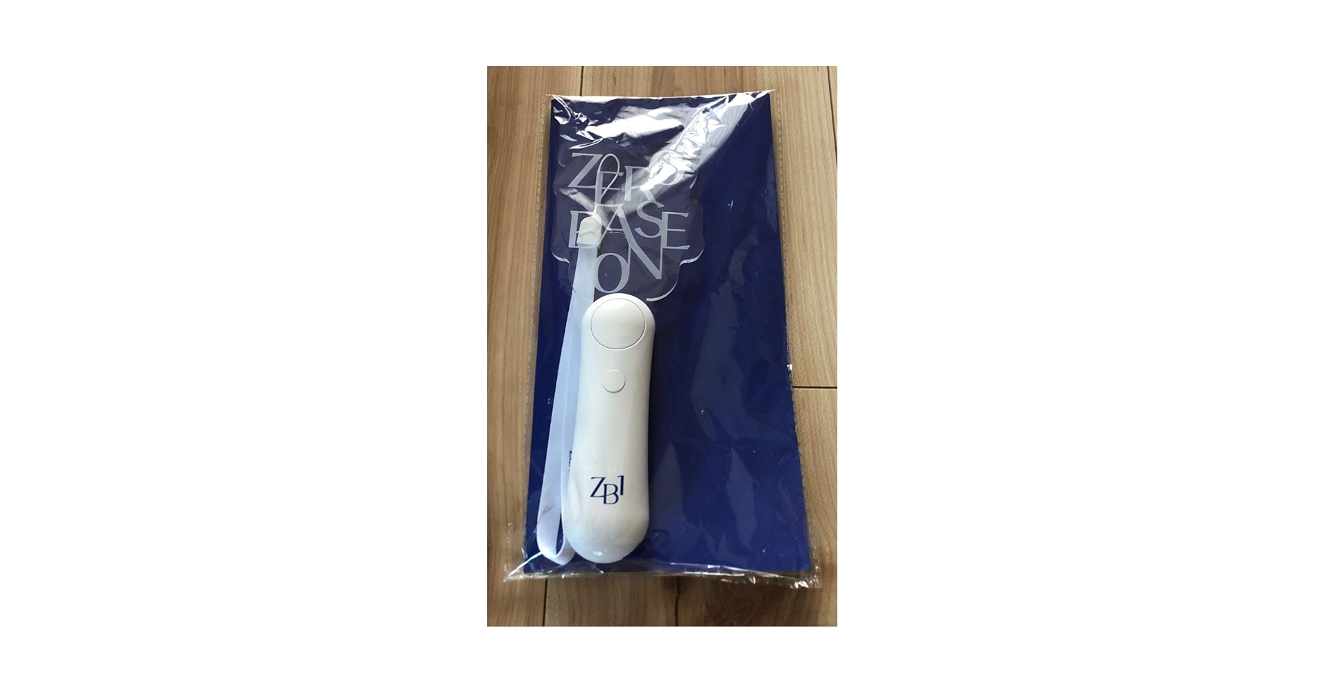 ZEROBASEN ZB1 ペンライト 美品 箱付き 即買い優先 Amazon.co.jp: ZEROBASEONE - OFFICIAL LIGHT STICK 公式 ペン