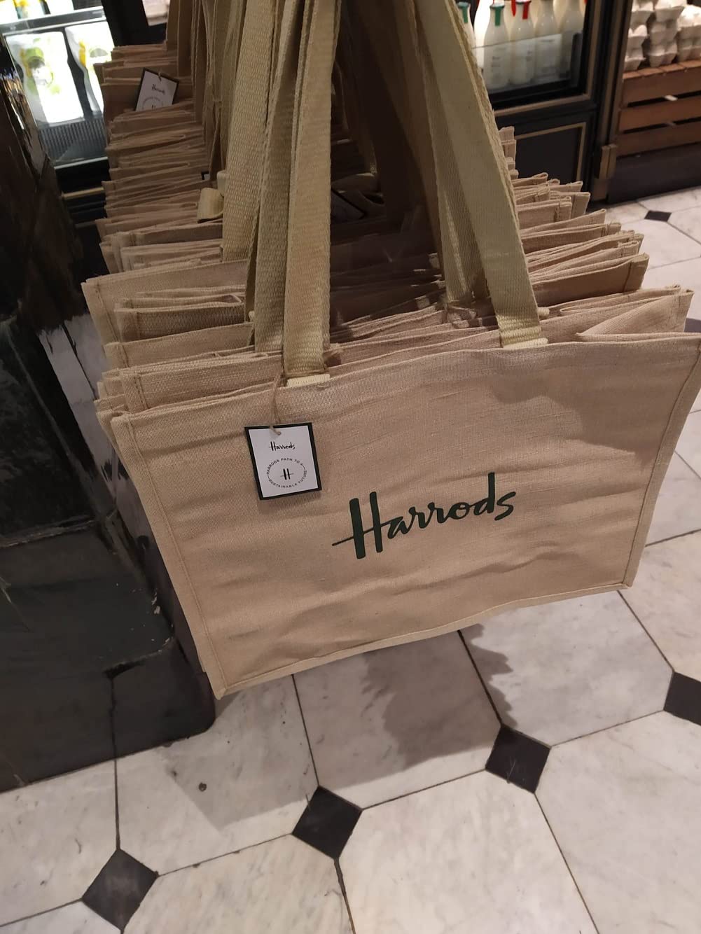 Amazon.co.jp: 英国 Harrods [ハロッズ] 2021年 AW ロゴ