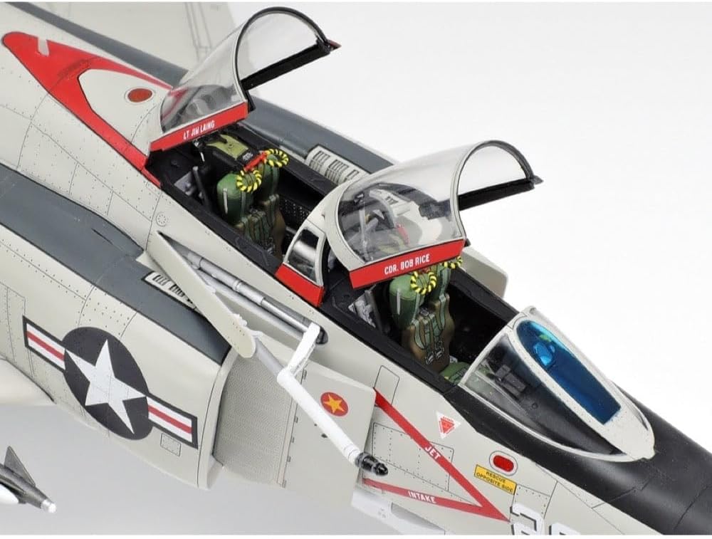 Tamiya 61121-000 Vehicle 61121 1:48 F-4B Phantom II Mcdonnell Douglas Faithful Replica, Model Building, Plastic Kit, Crafts, Hobby, Model Kit, Assembly, Unpainted