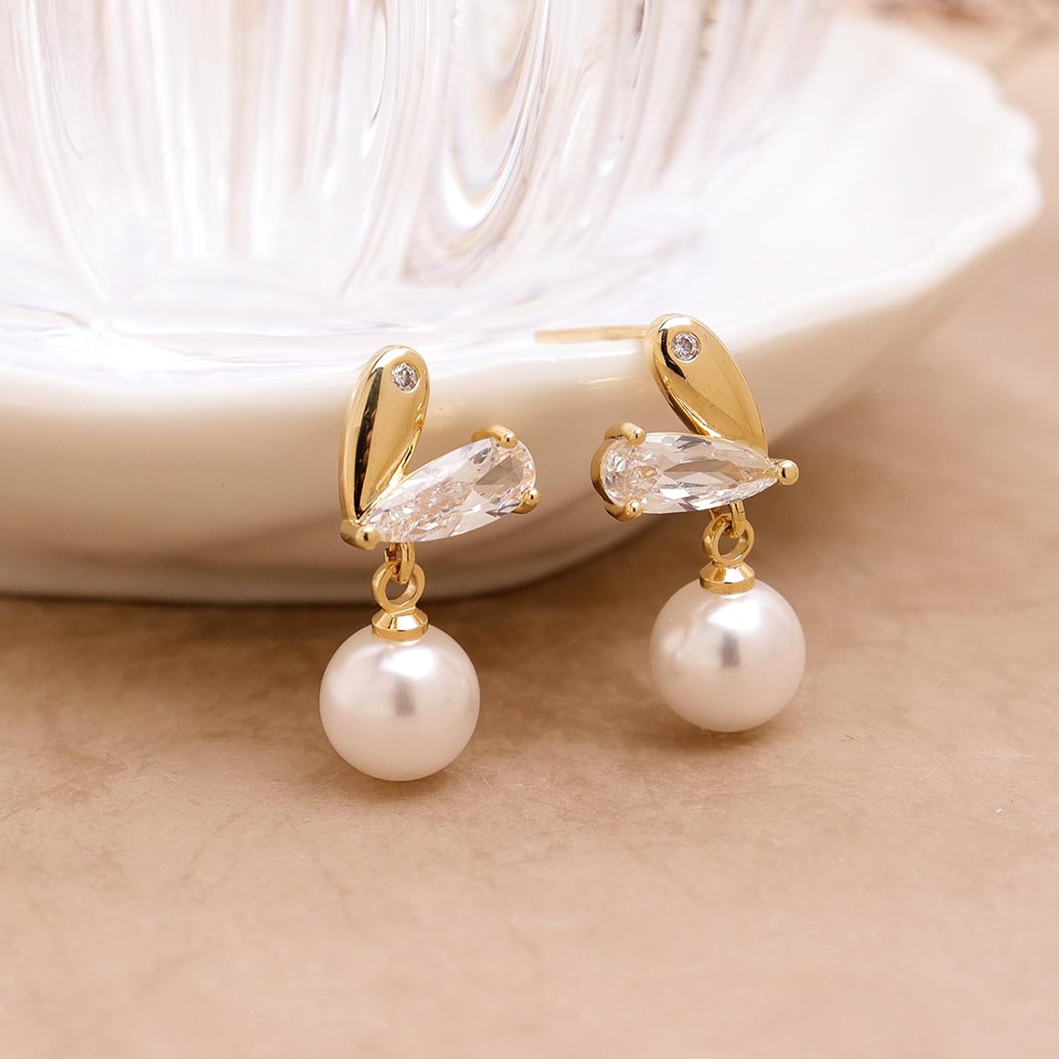 Sonateomber Heart Pearl Drop Dangle Earrings for Women, Dainty 14k Gold Plated Hypoallergenic Dangling Earings Prom Wedding Fashion Jewelry Gift - Image 4