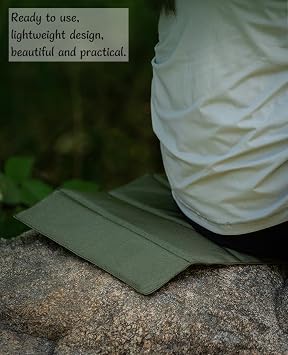 2 Pcs Folding Sit Mat - Waterproof, Thermally Insulated, 31x32cm Lightweight 57g - Portable Seat Cushion for Camping, Hiking, Fishing Essentials - Olive Green.