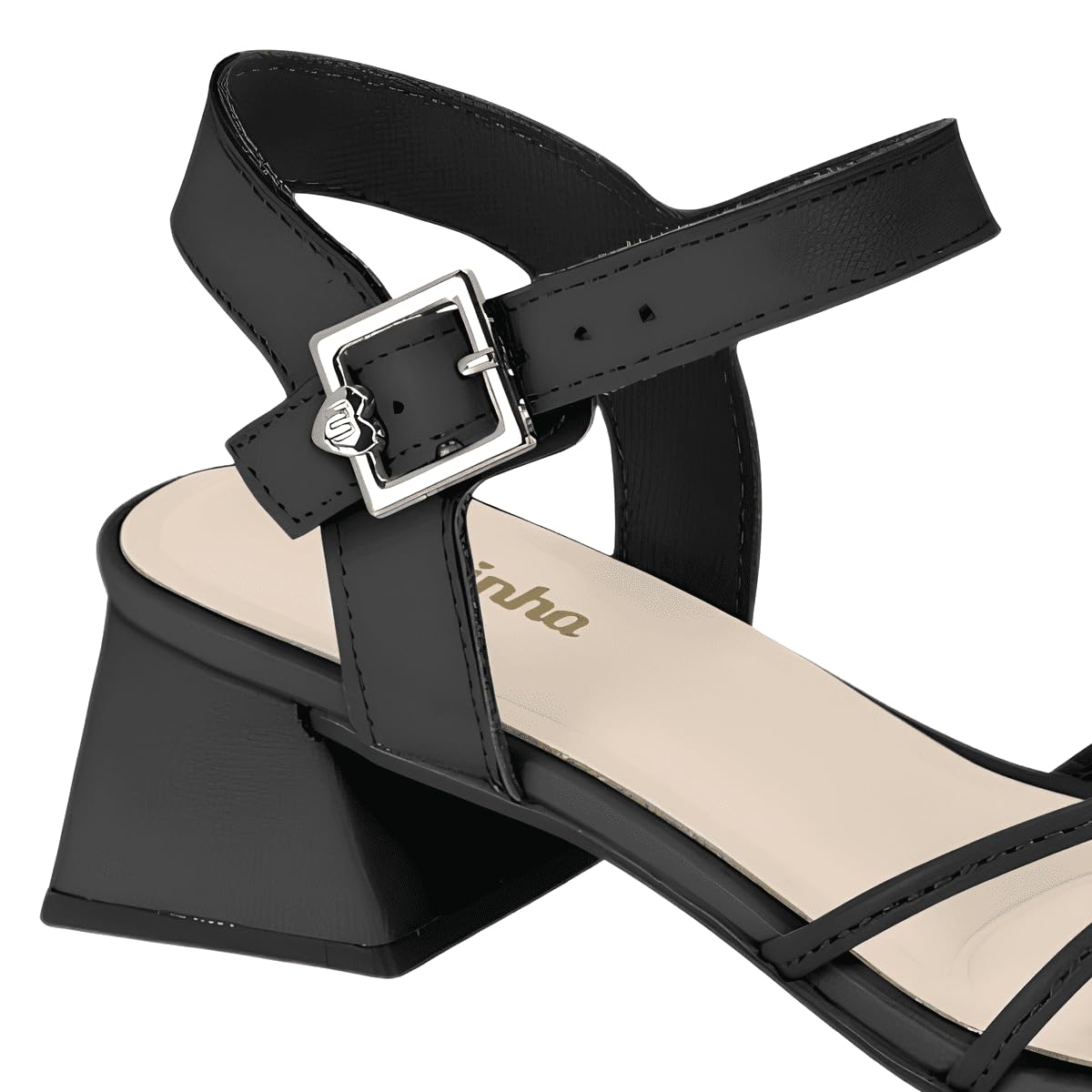 Sandália Infantil Molekinha Salto Preto Detalhe Coração Em Metal em promoção! Veja a oferta e mais achadinhos de Sandálias & Chinelos Infantis 6 Hoje é o melhor dia para comprar Sandália Infantil Molekinha Salto Preto Detalhe Coração Em Metal com aquele preço maroto! Promoção! Aproveite a oferta! 6