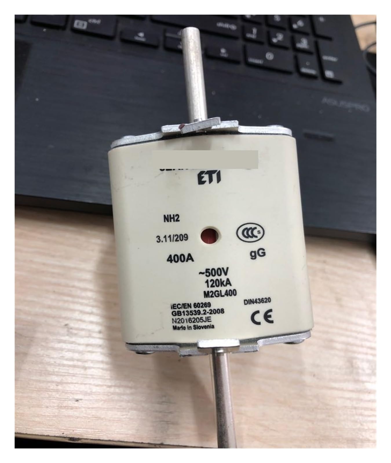 YMUGUEGH Fuses M2GL400 N2016205 NH2 400A 500V 120KA