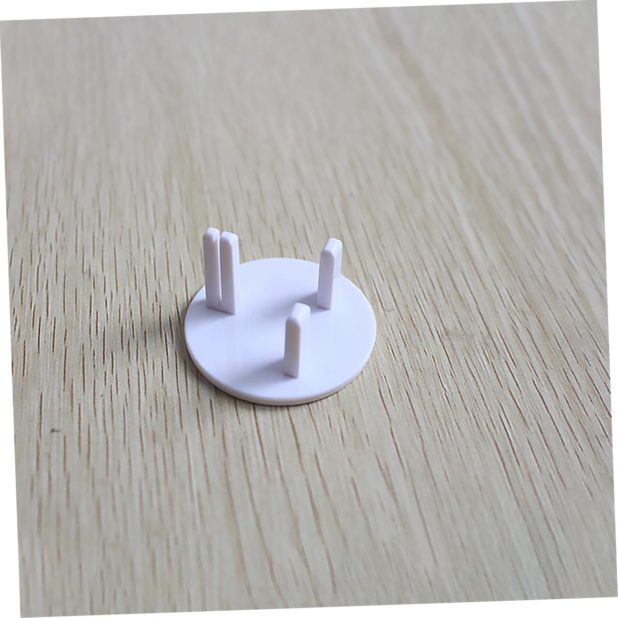 15pcs Outlet Cover Anti-Shock Child Safety Plug Protectors Electrical Socket Covers Leak Protection Abs Material
