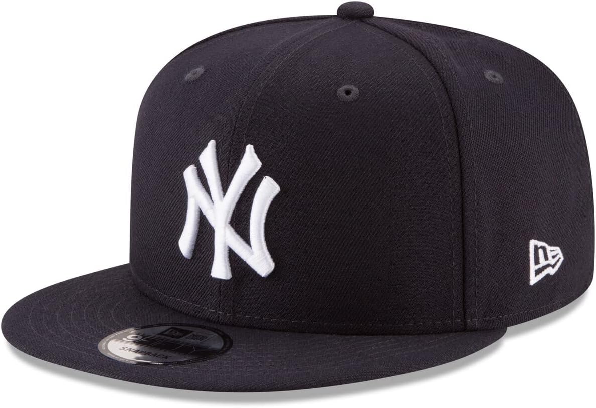 New Era MLB 9FIFTY Adjustable Snapback Hat Cap One Size Fits All (New York Yankees), Black, One Size