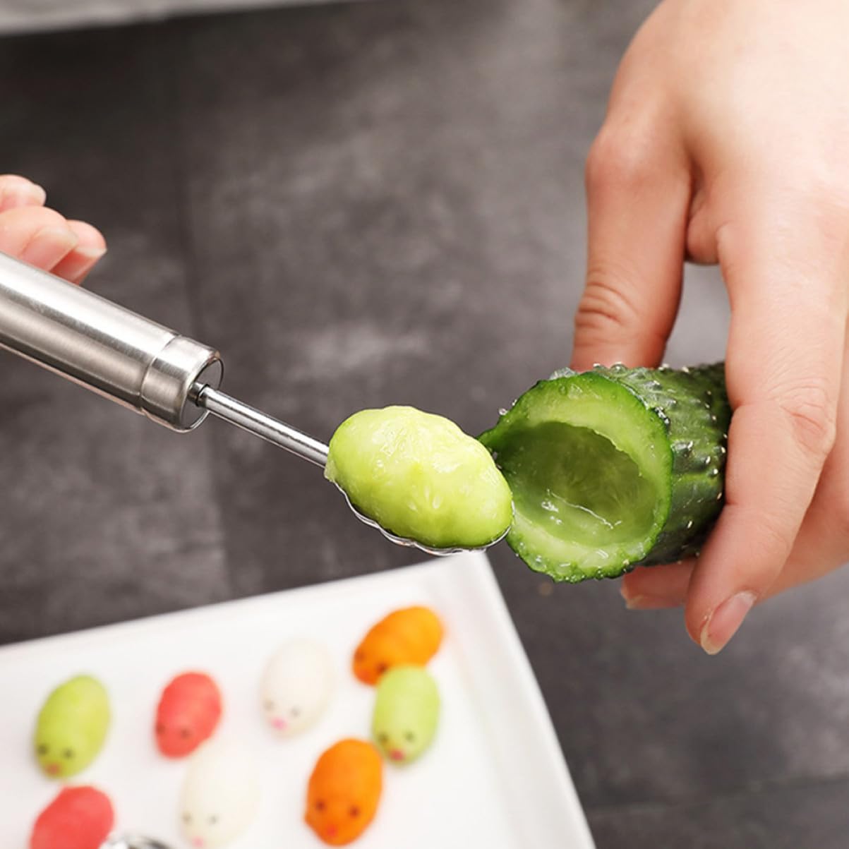 4 Stück Obstausstecher aus Edelstahl für Melonen, Silber | Kugellöffel für Obst, 304 Stück Edelstahl, Angenehmer Griff, Einfache Handhabung, für Küche und Dessert