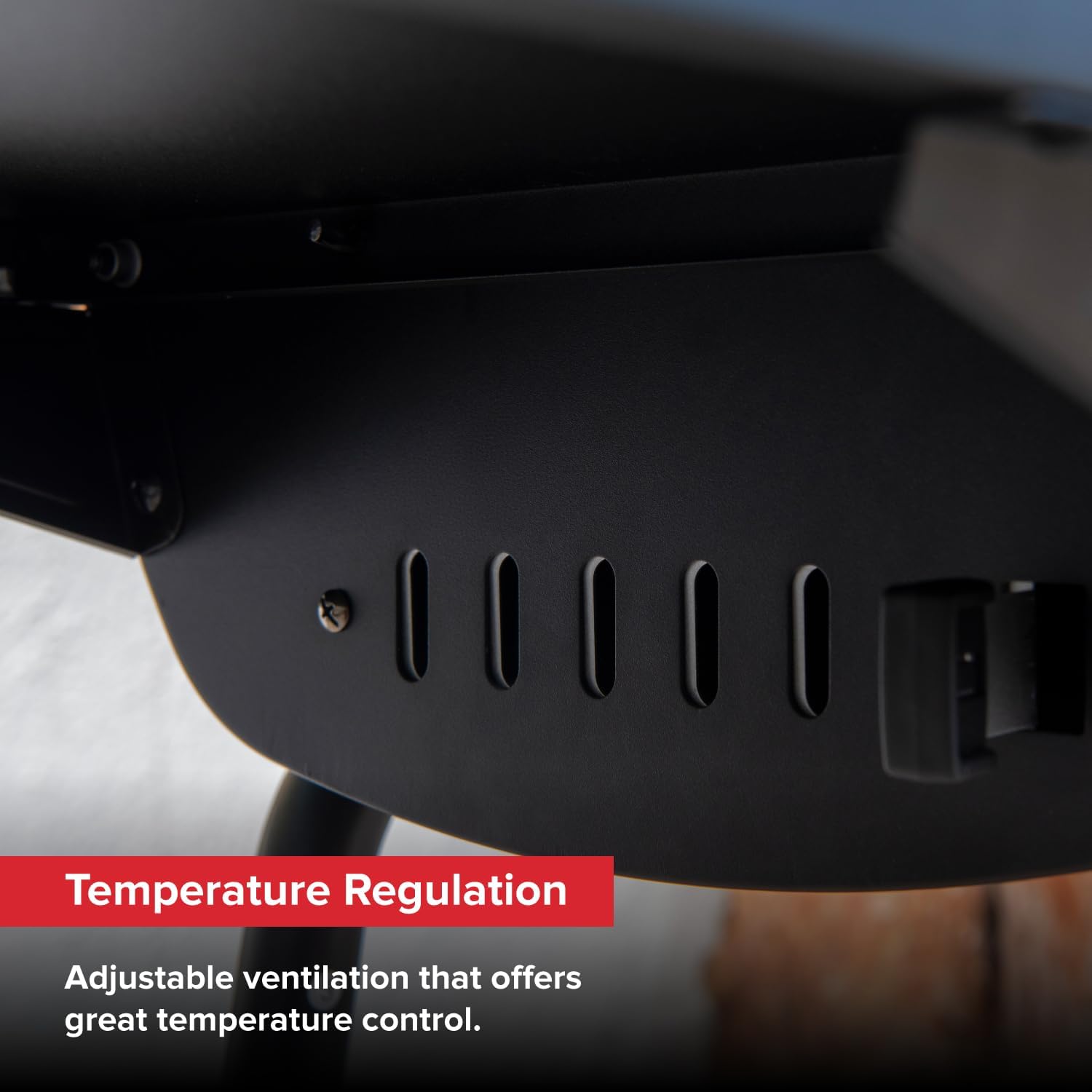 Close-up of porcelain coated cast iron cooking grids