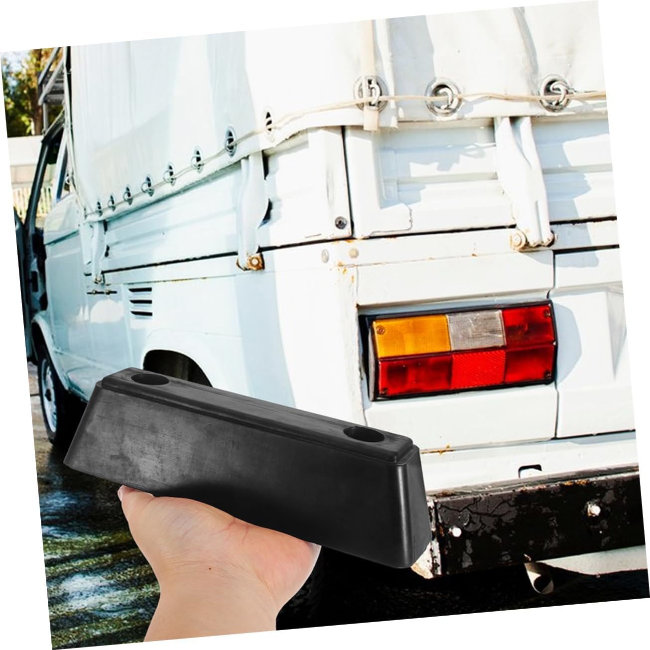 Industrial Rubber Bumper Guard for Trucks Heavy-Duty Rear Cargo Protector Anti-Collision Cushion Stylish Design for Rearend Damage Protection